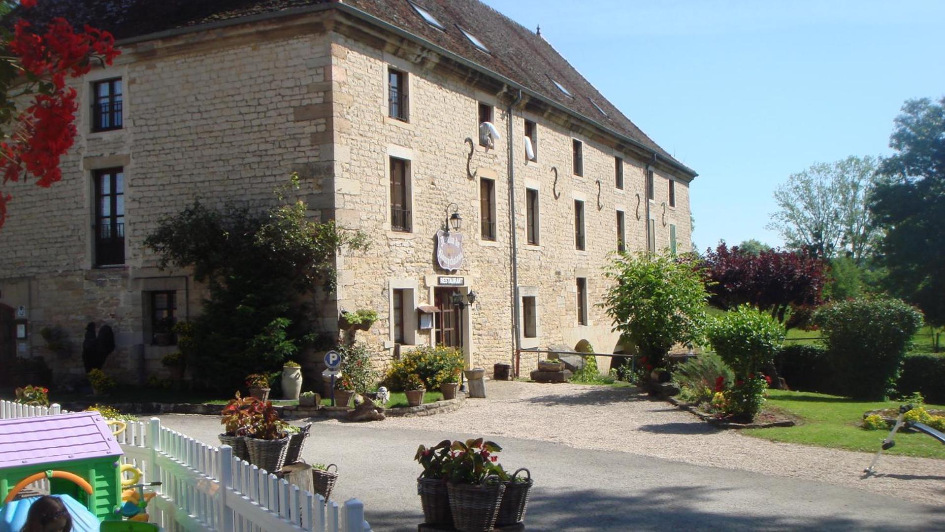 Moulin De Bourgchateau Louhans Eksteriør bilde